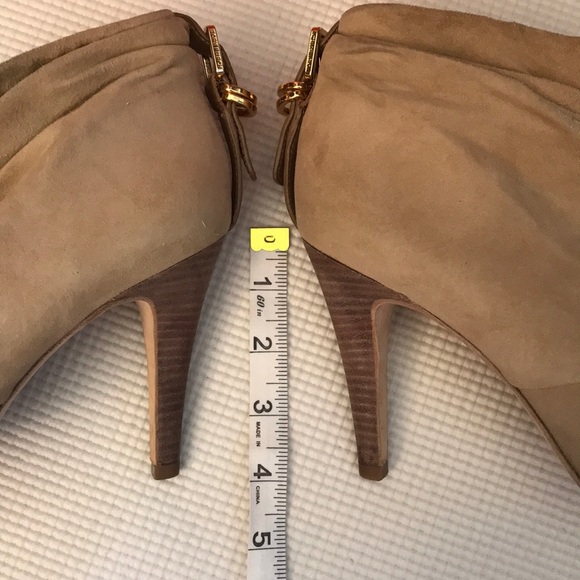 Tory Burch suede slouch booties - size 8.5 - Picture 5 of 6
